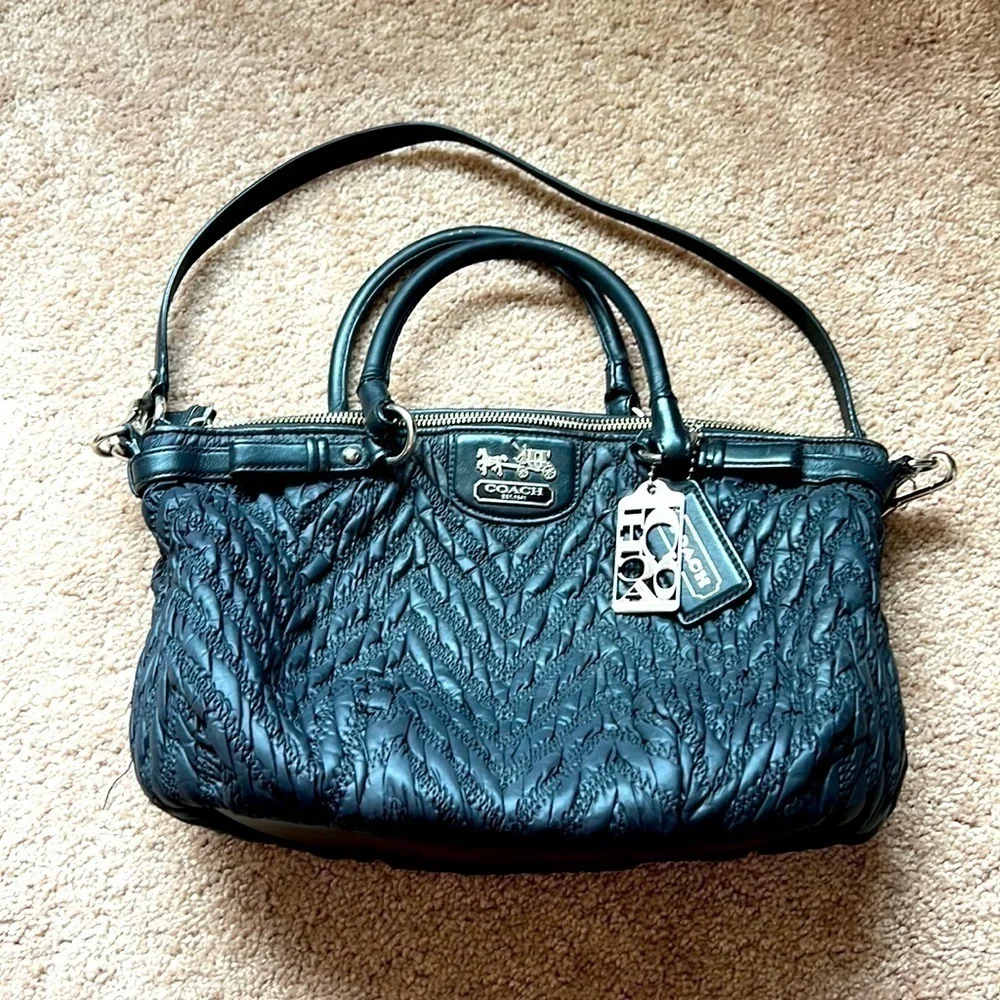 Coach Madison Lindsey black quilted 70th anniversary bag - Picture 1 of 11